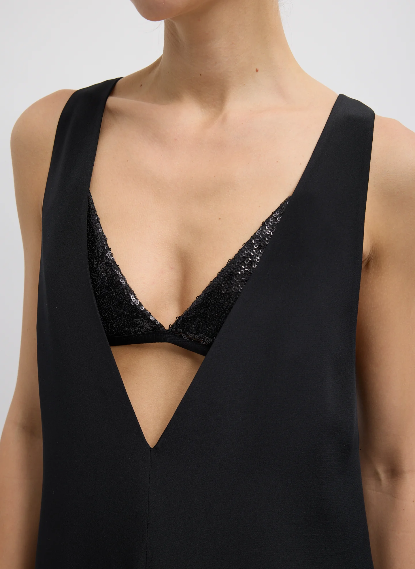 4 Ply Silk V-Neck Dress with Bra - Image 5